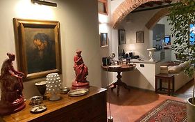 Central And Quiet Apartment